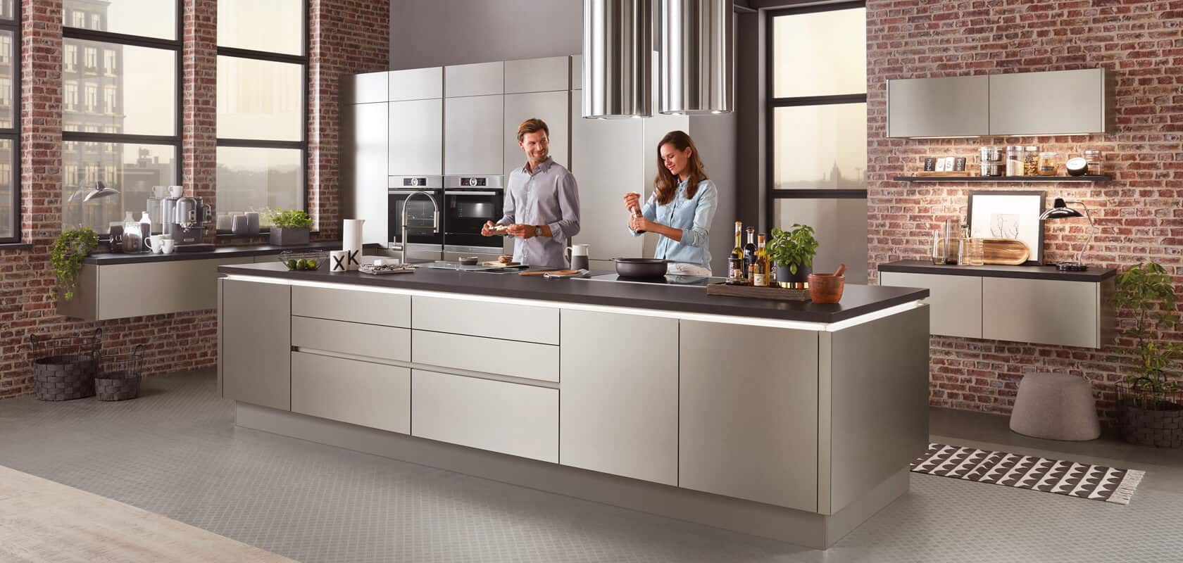Nobilia Edelstahl Inselküche LED Beleuchtung Inox 216