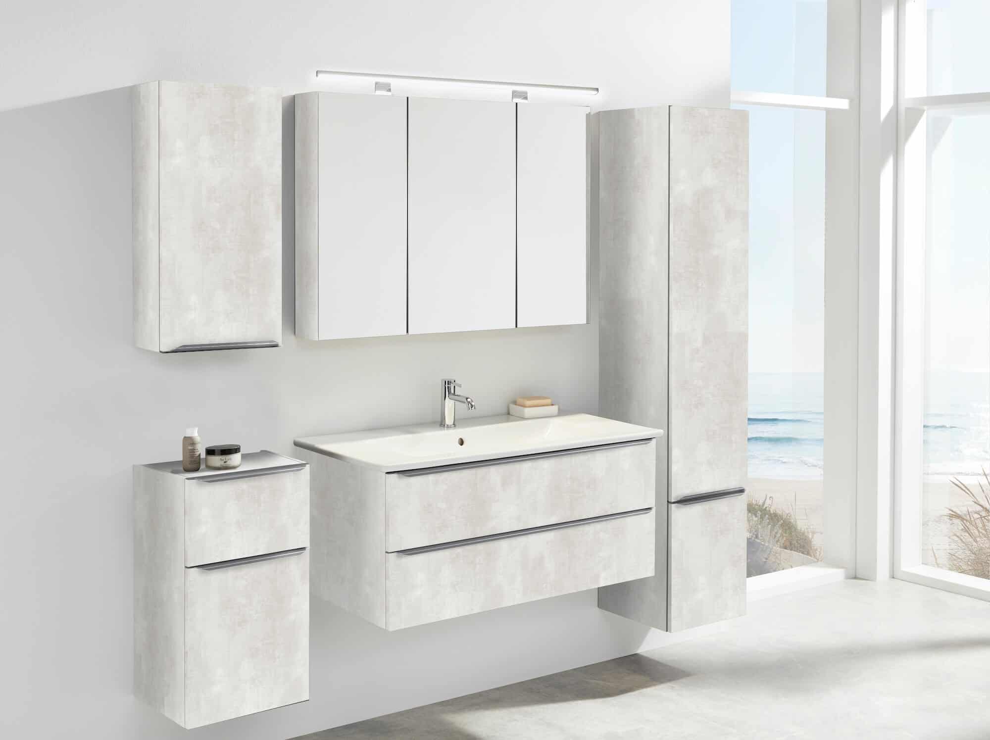 Küchenhalle Schorndorf Badea Bäder Design Badschränke WC Waschbecken Gelb Keramik Armaturen Stein