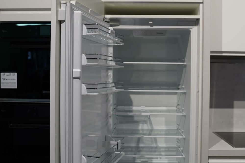 L form Design Küche kühlschrank