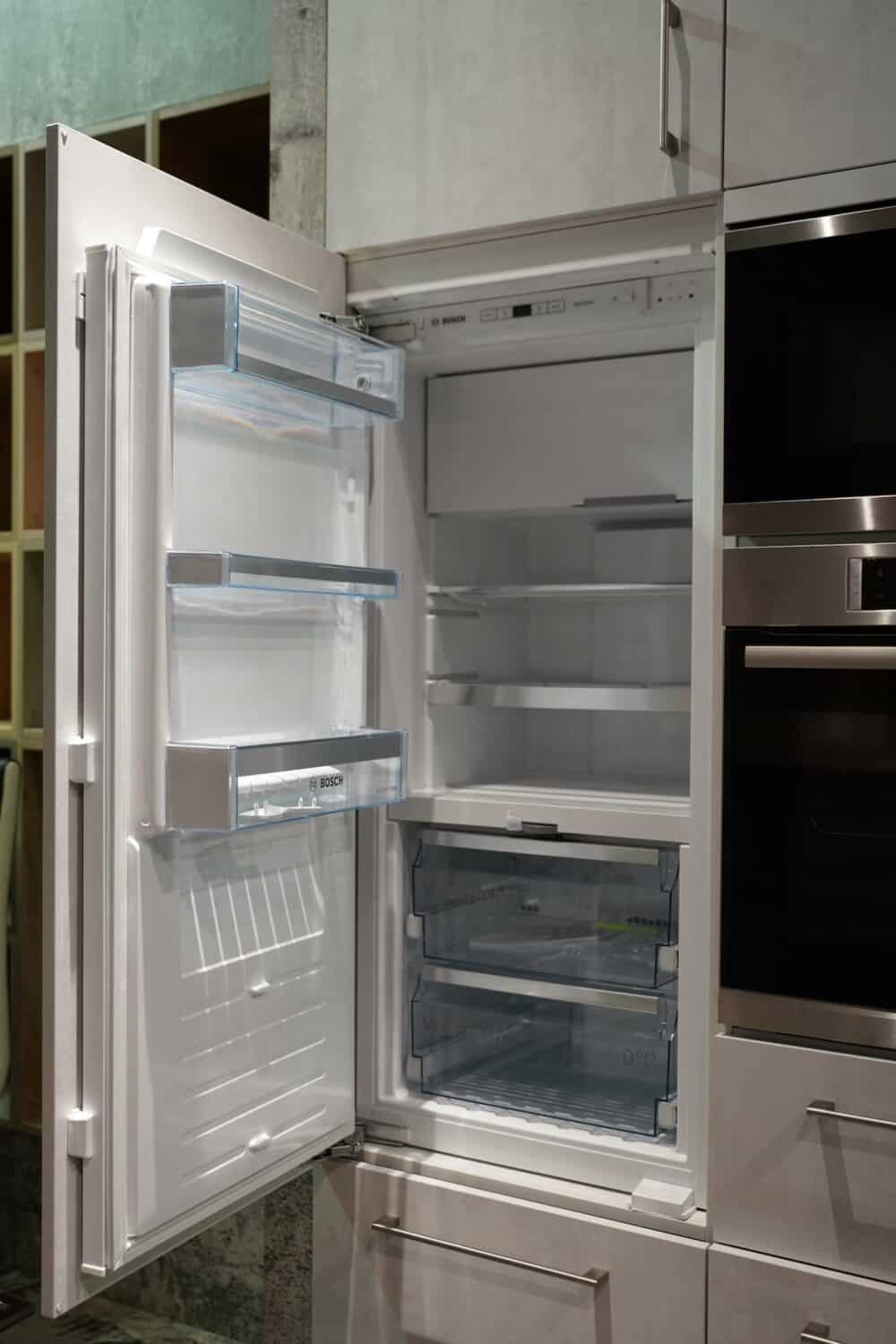 BOSCH Einbau Kühlschrank Wandschrank Beton Optik