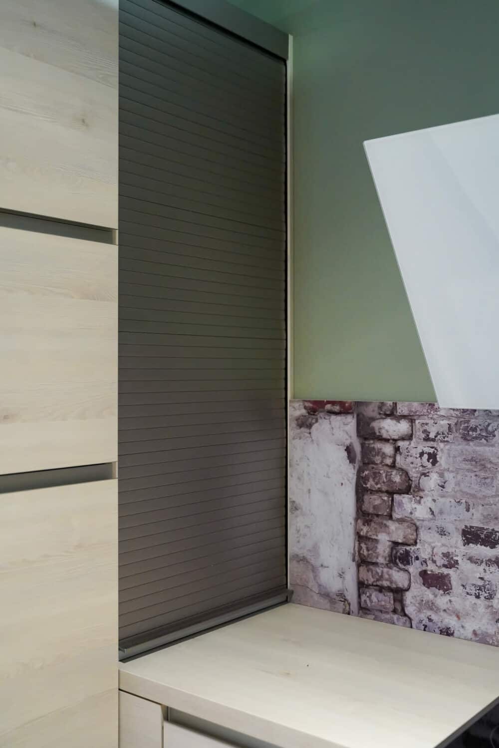 Jalousienschrank Stauraum Design Küche L-Küche