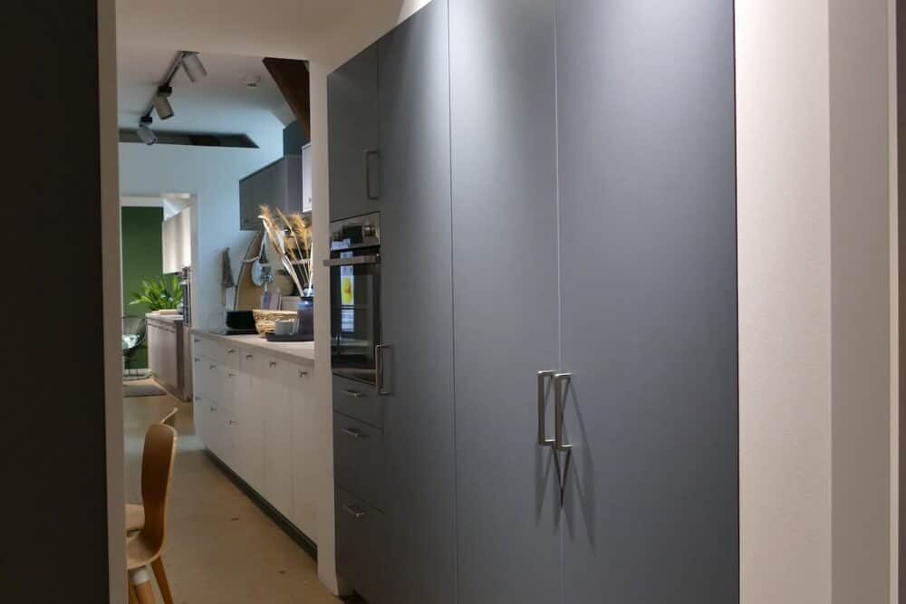 Burger Küchenzeile Wandschrank grau
