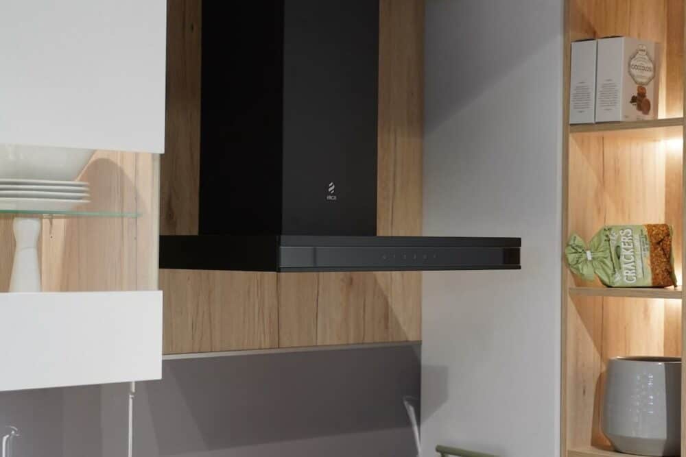 Elektrogeräte Nobilia U-Form Küche mit Holz Elementen