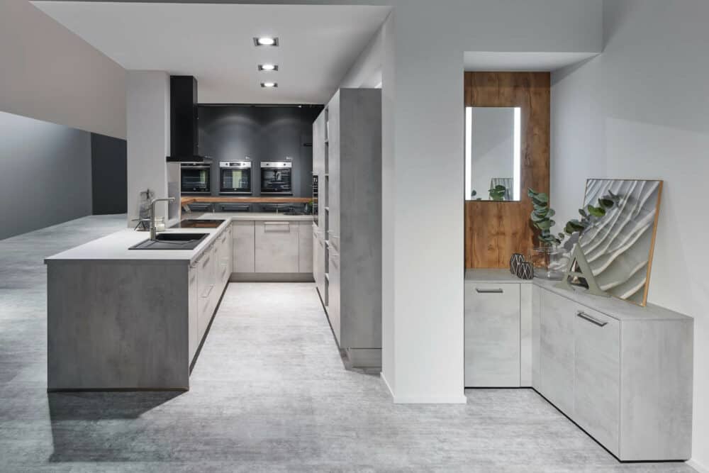Nobilia Beton steingrau U-Küche mit Kommode