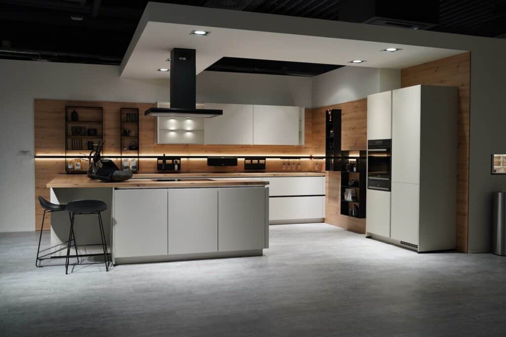 Nobilia Designküche grifflos Lacklaminat Sand
