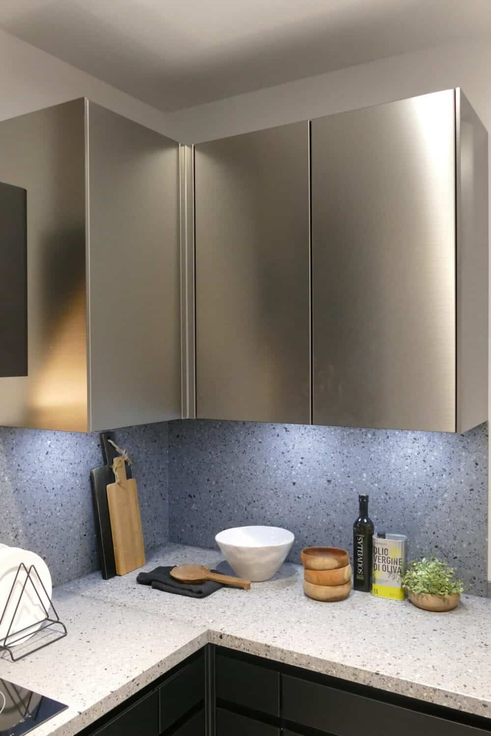 Inox Stahl Fronten Nobilia Designküche