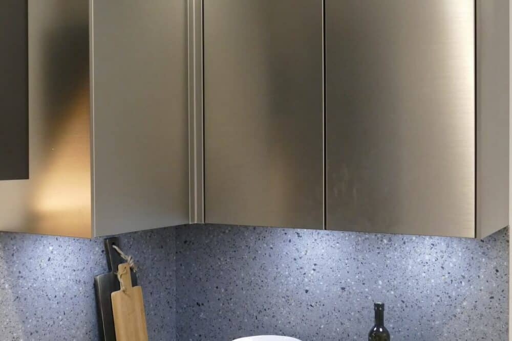 Inox Stahl Fronten Nobilia Designküche