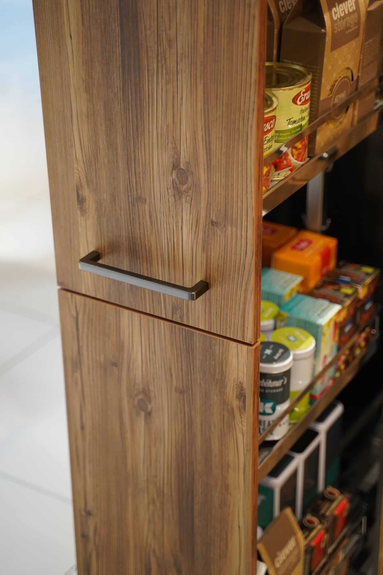 Apothekerschrank Ballerina L-Küche modern Lärche Holz