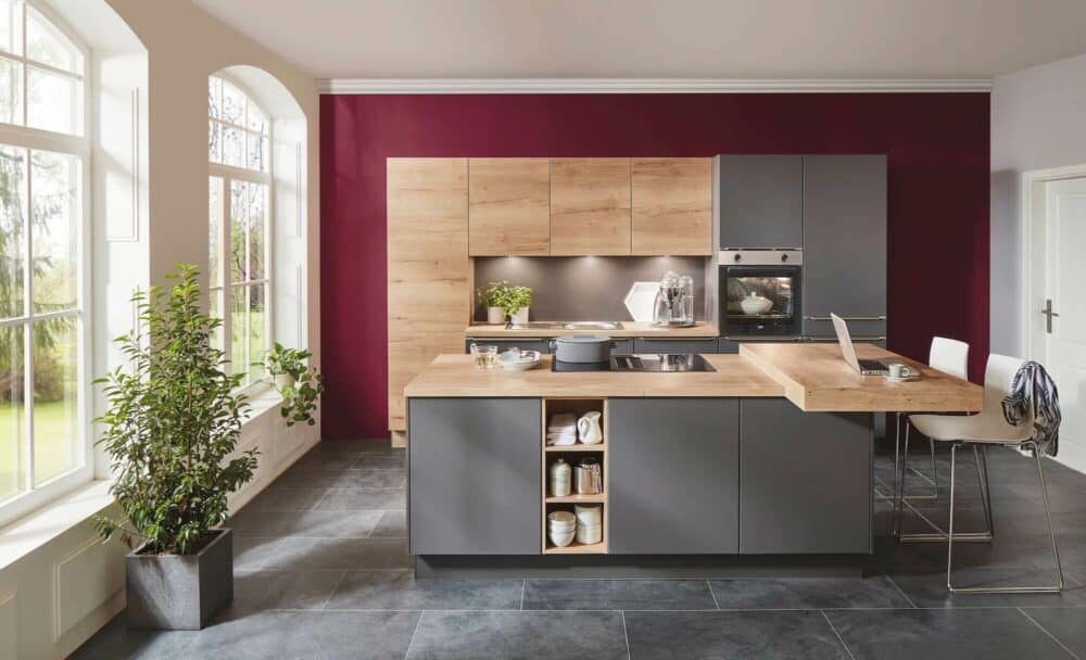 Nobilia Moderne Inselküche Touch mit Holz Optik