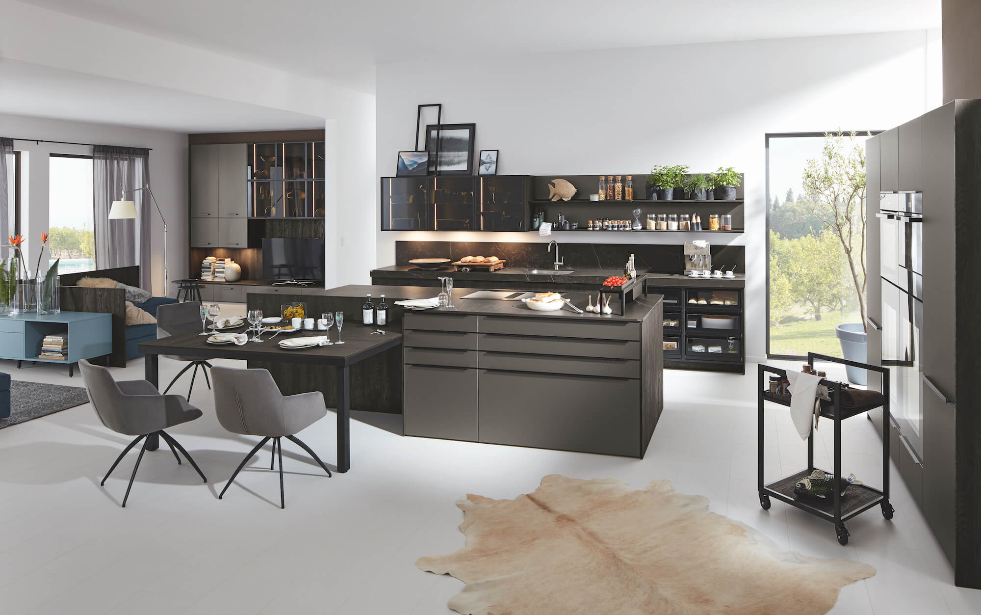 Ballerina moderne Küche smart schwarz smartglas