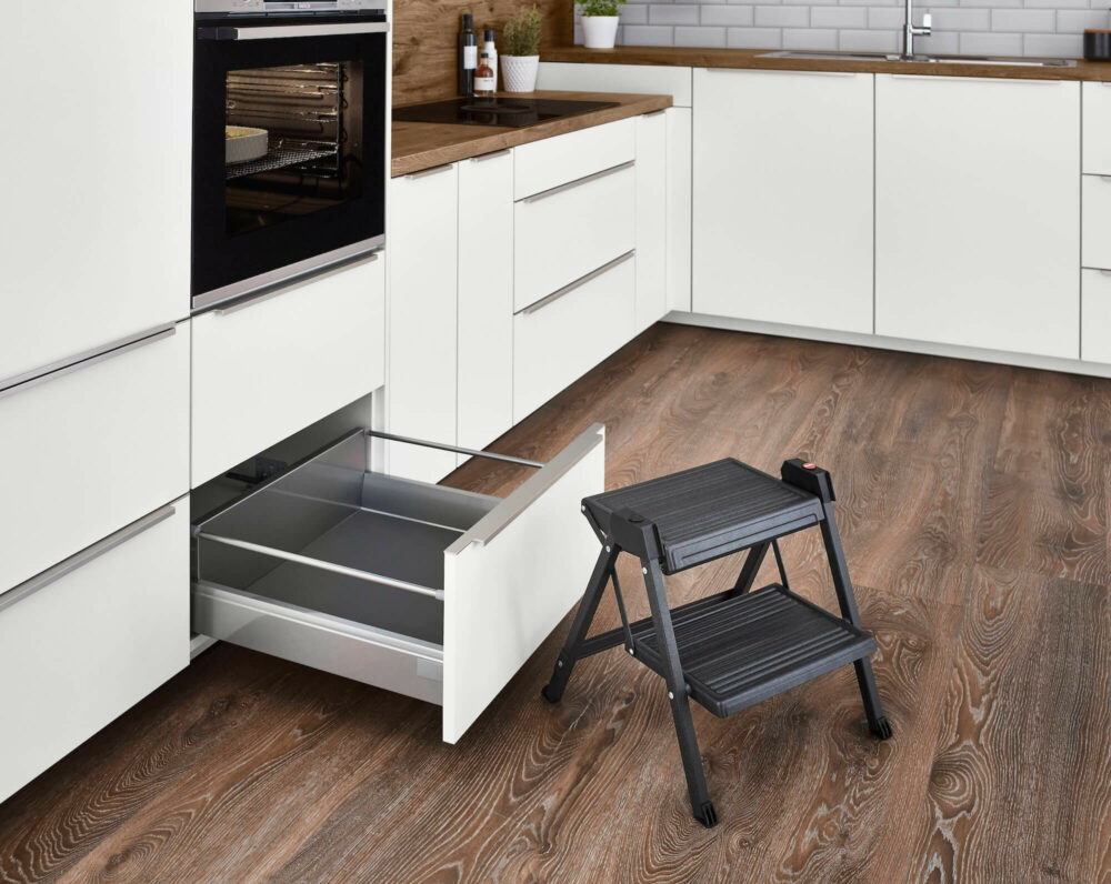 Nobilia Moderne L-Küche mit Wandschrank – Bild 9
