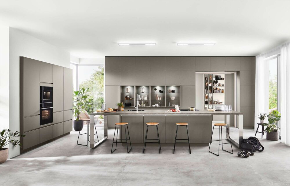 Nobilia Design Inselküche Taupegrau Easytouch