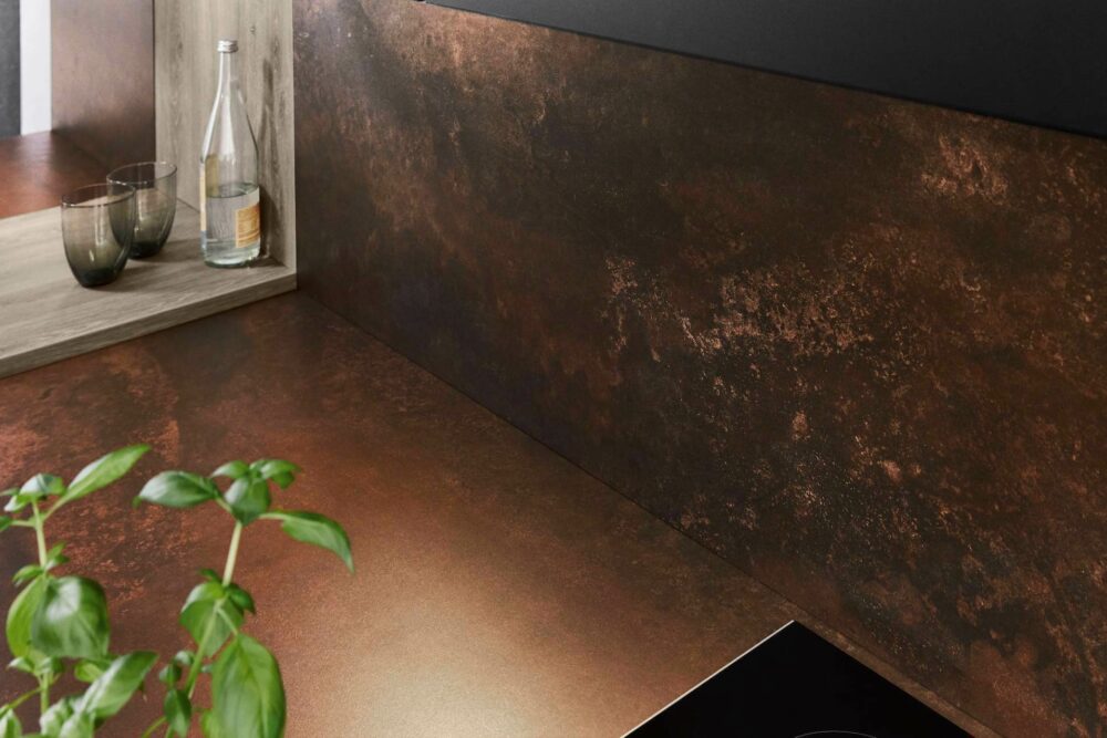 Nobilia U-Küche Easytouch Schwarz Nischenrückwand