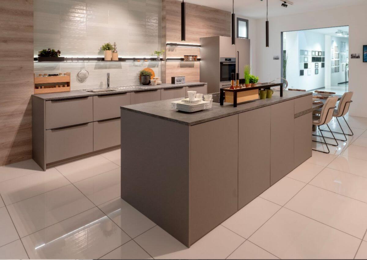 Ballerina Inselküche grifflos